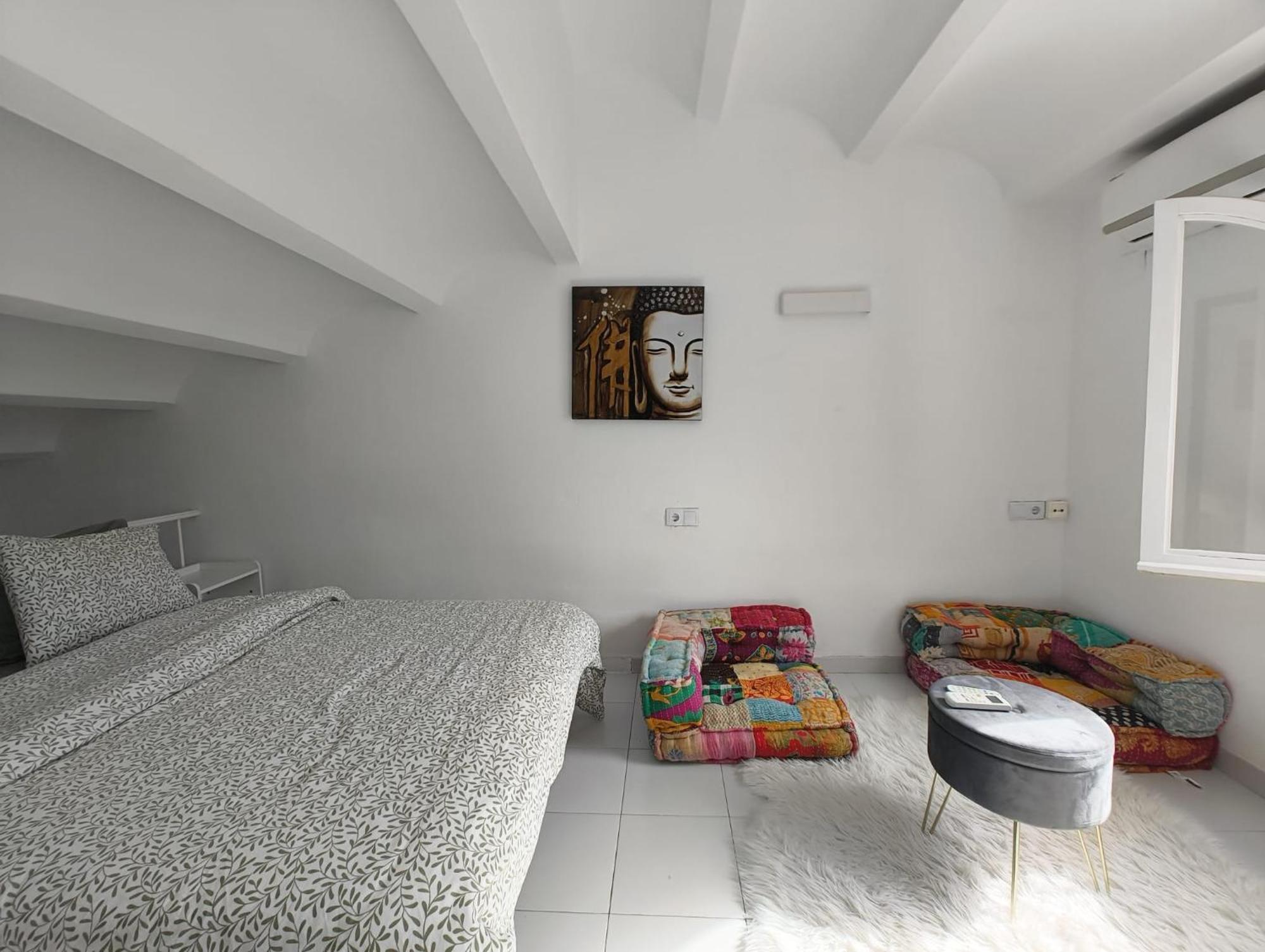 Studio Tipo Loft Con Vista Al Montgo Денія Екстер'єр фото